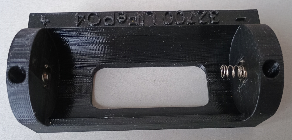 32700 LiFePO4 battery charger